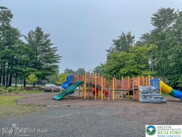 9390 Birch Lane, Coolbaugh Twp, PA 18466