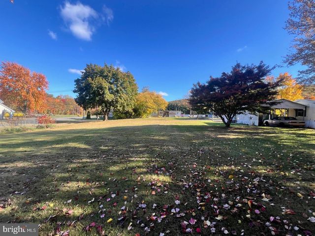 1897 BLACK GAP RD, Fayetteville, PA 17222