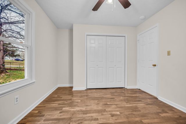 218 Quail CT, Dickson, TN 37055