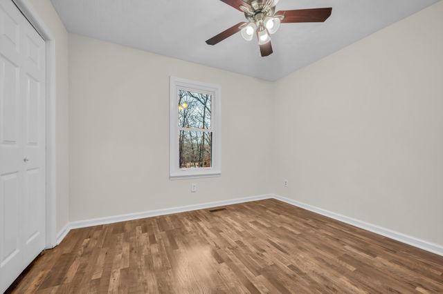 218 Quail CT, Dickson, TN 37055