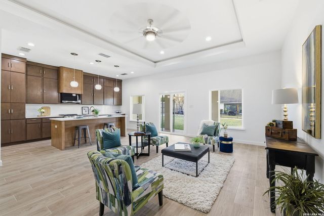 7801 Yellow Bark, Selma, TX 78154