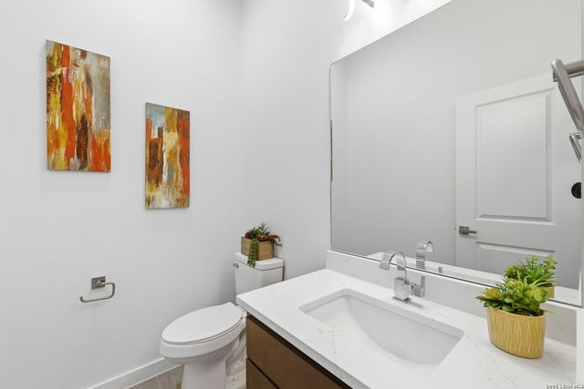 7801 Yellow Bark, Selma, TX 78154