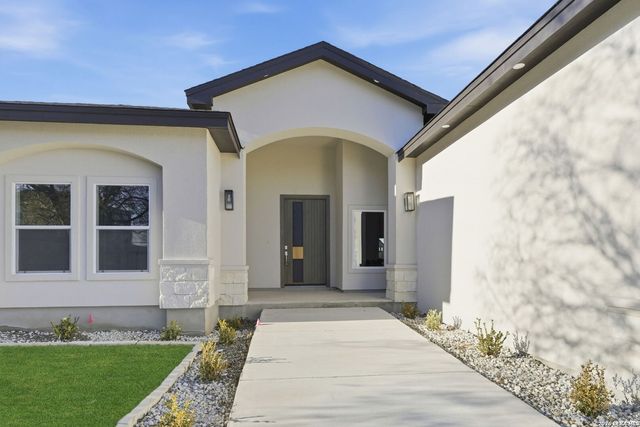 7801 Yellow Bark, Selma, TX 78154