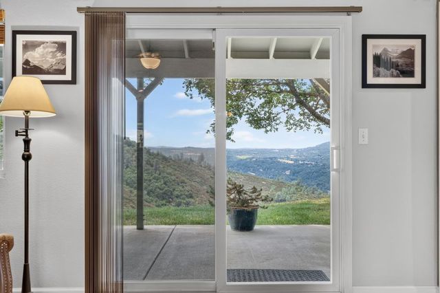5080 Sagebrush Rd, Garden Valley, CA 95633