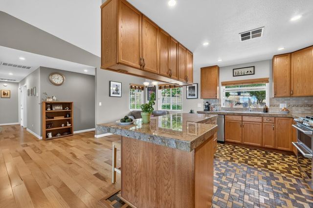 5080 Sagebrush Rd, Garden Valley, CA 95633