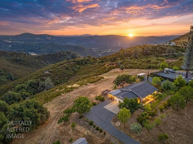 5080 Sagebrush Rd, Garden Valley, CA 95633