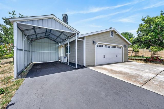 5080 Sagebrush Rd, Garden Valley, CA 95633