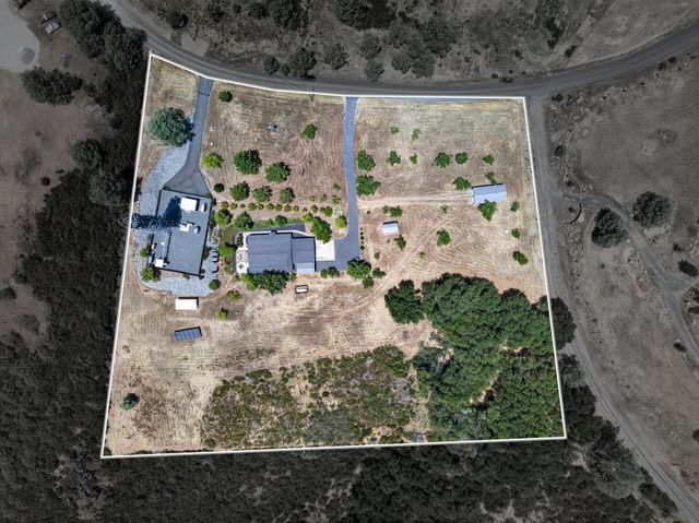5080 Sagebrush Rd, Garden Valley, CA 95633
