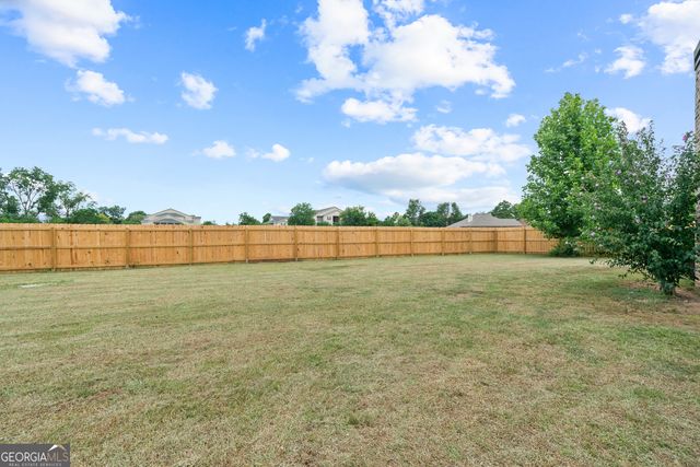 105 Grey Hawk Court, Kathleen, GA 31047