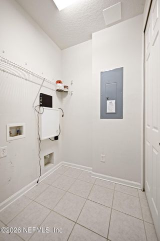 13364 BEACH Boulevard 607, Jacksonville, FL 32224