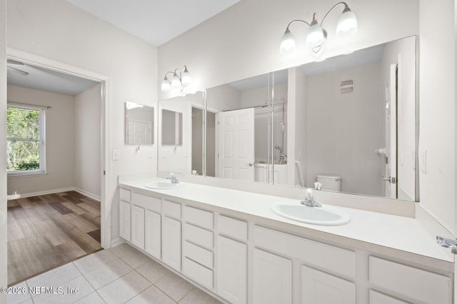 13364 BEACH Boulevard 607, Jacksonville, FL 32224