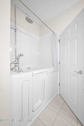 13364 BEACH Boulevard 607, Jacksonville, FL 32224