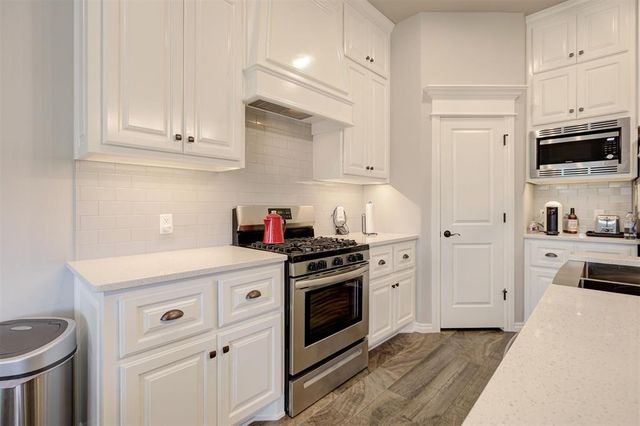 3200 Cookson Point Drive, Edmond, OK 73012