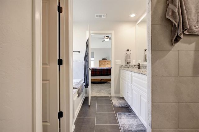 3200 Cookson Point Drive, Edmond, OK 73012