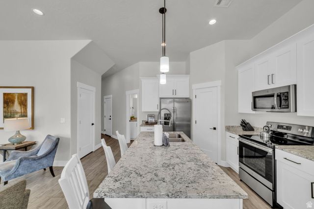 497 N VENTURA LN, Washington, UT 84780