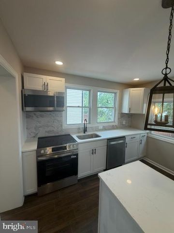 4008 ALTON ST, Capitol Heights, MD 20743