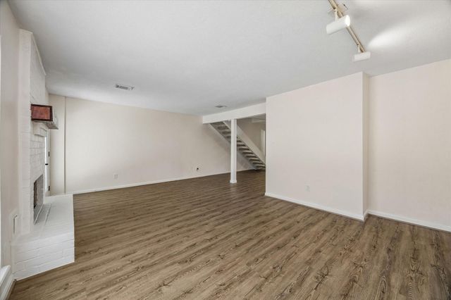 1323 Reddleshire Lane 1323, Houston, TX 77043