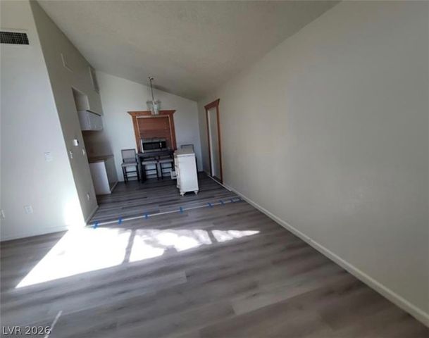 2784 Belcastro Street, Las Vegas, NV 89117