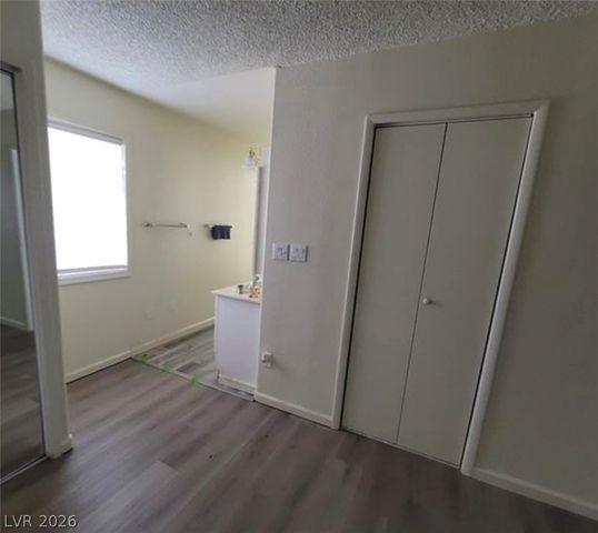 2784 Belcastro Street, Las Vegas, NV 89117