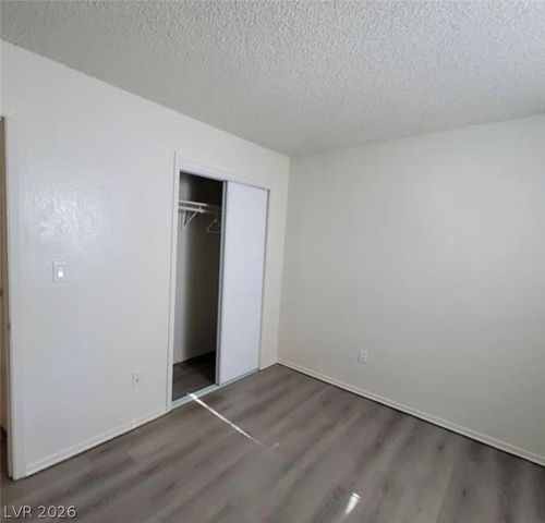 2784 Belcastro Street, Las Vegas, NV 89117