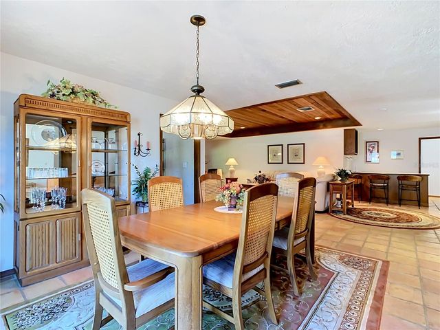 25 HUNTLEY COURT, Haines City, FL 33844
