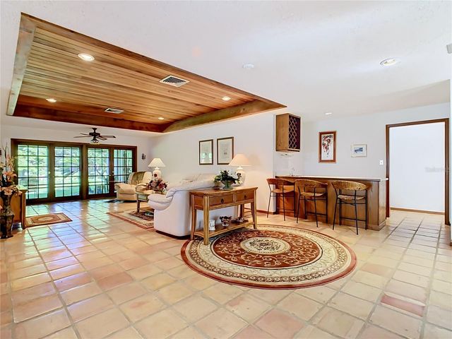 25 HUNTLEY COURT, Haines City, FL 33844