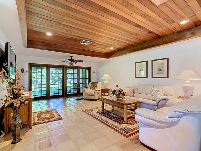 25 HUNTLEY COURT, Haines City, FL 33844