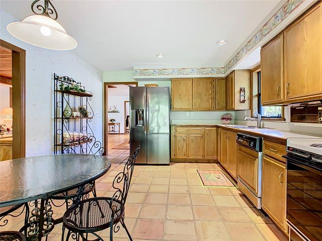25 HUNTLEY COURT, Haines City, FL 33844