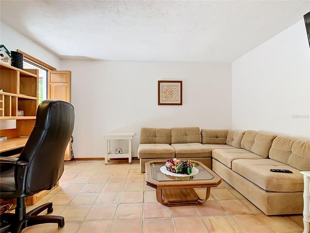 25 HUNTLEY COURT, Haines City, FL 33844