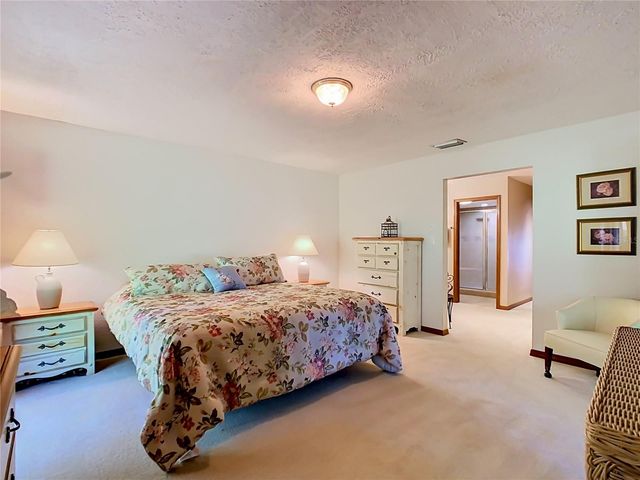 25 HUNTLEY COURT, Haines City, FL 33844