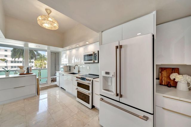 2100 S Ocean Lane 101-102, Fort Lauderdale, FL 33316