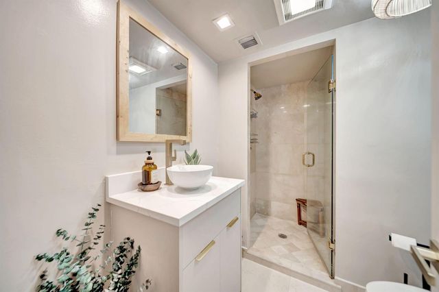 2100 S Ocean Lane 101-102, Fort Lauderdale, FL 33316