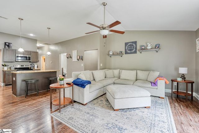 770 Charleston Place, Duncan, SC 29334