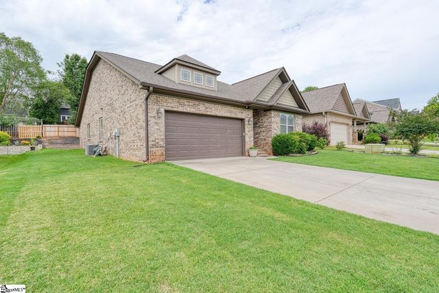 770 Charleston Place, Duncan, SC 29334