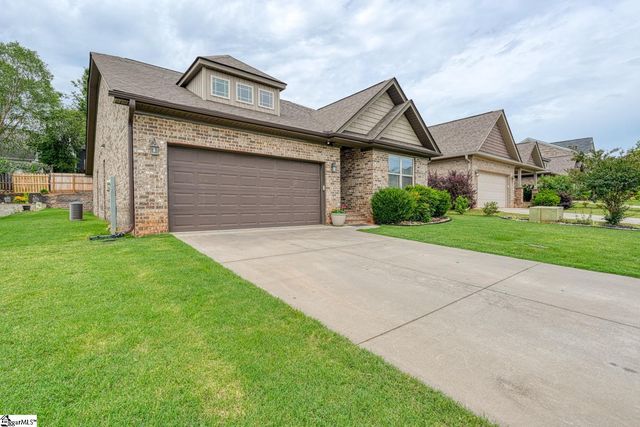 770 Charleston Place, Duncan, SC 29334