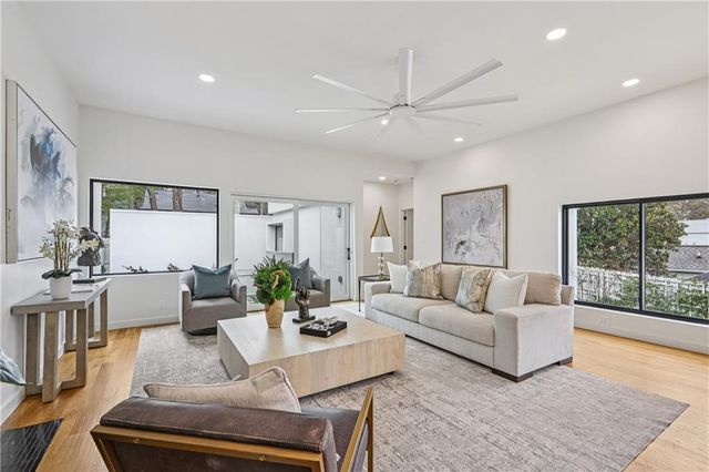 727 Berkeley Avenue, Atlanta, GA 30318