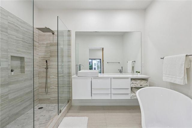 727 Berkeley Avenue, Atlanta, GA 30318