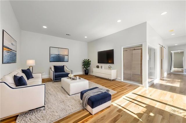 727 Berkeley Avenue, Atlanta, GA 30318