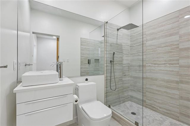 727 Berkeley Avenue, Atlanta, GA 30318