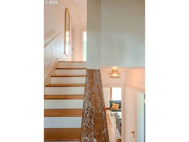 7138 N KNOWLES Ave, Portland, OR 97217