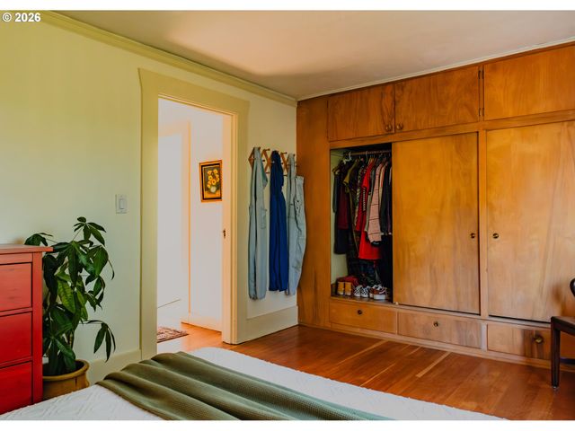 7138 N KNOWLES Ave, Portland, OR 97217