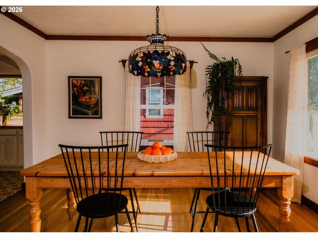 7138 N KNOWLES Ave, Portland, OR 97217