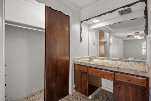 3916 Kushla Avenue, Dallas, TX 75216