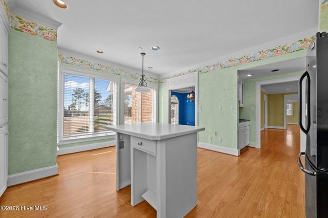 206 Austin Point Drive, Washington, NC 27889