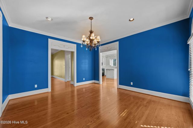 206 Austin Point Drive, Washington, NC 27889