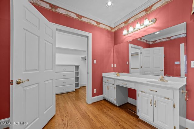 206 Austin Point Drive, Washington, NC 27889