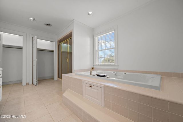 206 Austin Point Drive, Washington, NC 27889