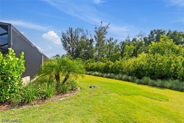 8849 Yucatan CT, Naples, FL 34112