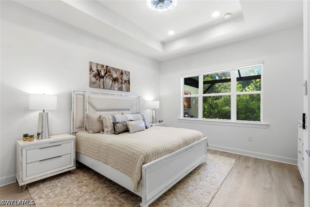8849 Yucatan CT, Naples, FL 34112