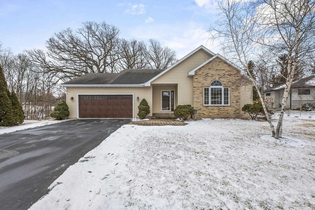 5366 SAND BEACH DRIVE, Luxemburg, WI 54217